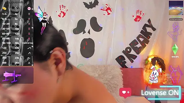 CristalSofiaHOT online show from October 15, 2025, 12:27 pm