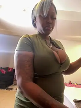 Myawynters online show from January 18, 2026, 12:53 pm