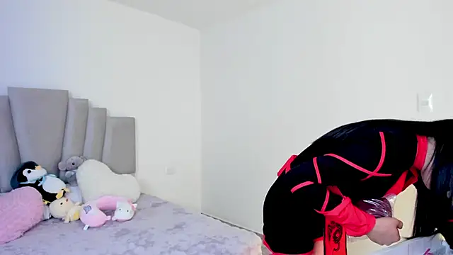 Alli cooper online show from February 28, 2025, 8:18 pm