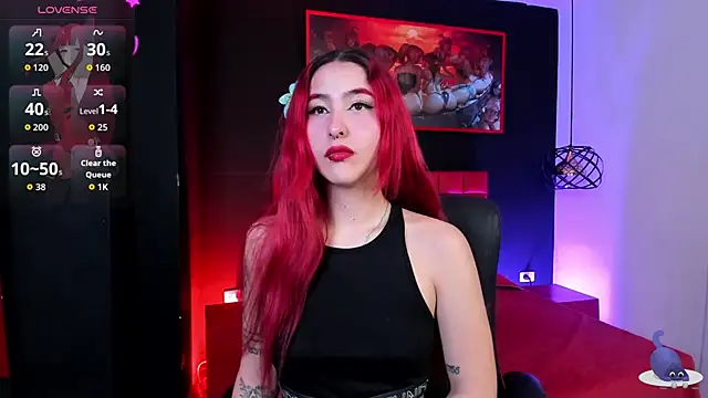 Snapshot of Megan_wolf1_ chatting on September 9, 2025, 3:28 am Megan wolf1  online show from September 9, 2025, 3:28 am