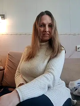 Evelina cute online show from March 19, 2025, 9:06 am