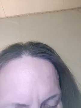 Evelina cute online show from November 17, 2025, 8:03 pm