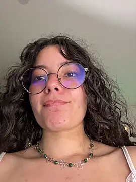 Antoniart  online show from December 4, 2025, 2:54 am