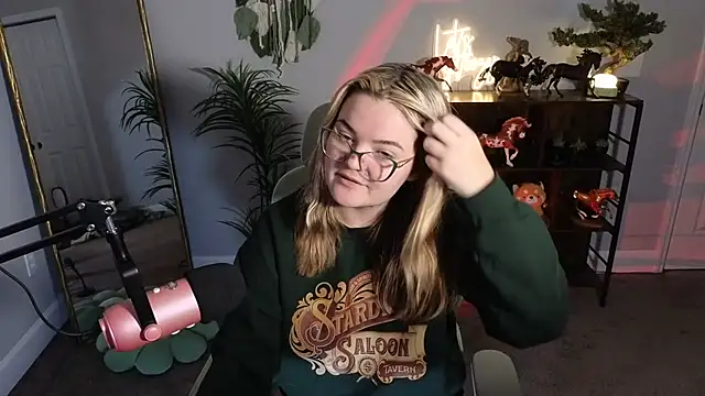 rodeobrii online show from November 5, 2025, 2:55 am