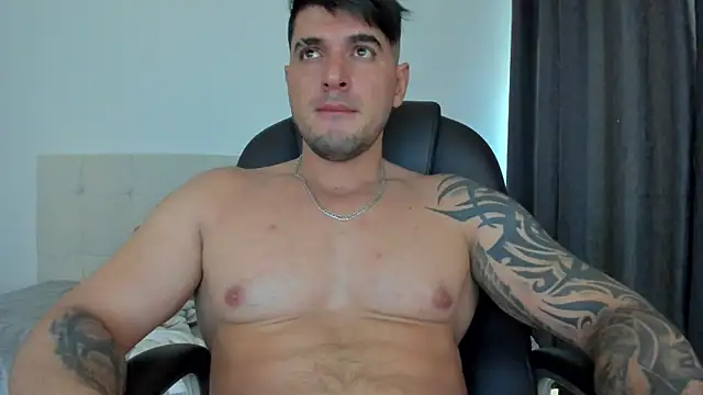 Teilor Creed online show from December 4, 2025, 7:33 pm