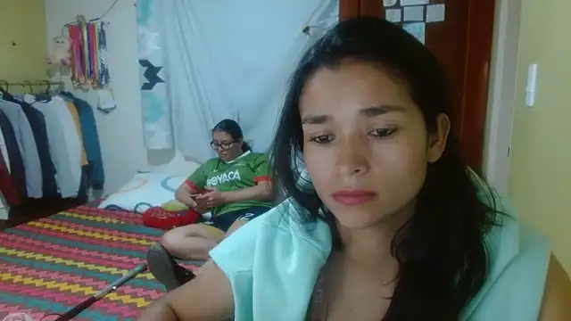 clayre and jill online show from October 1, 2025, 6:58 pm