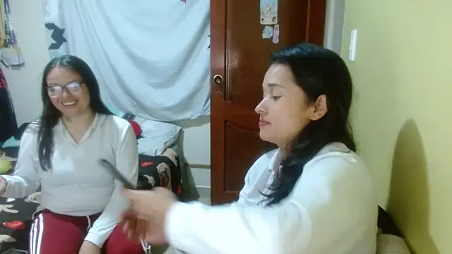 clayre and jill online show from February 7, 2026, 3:43 am