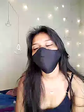 Jenny-Lucifer online show from January 19, 2025, 7:04 pm