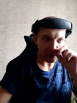 MityaXLoves online show from March 17, 2025, 10:06 am