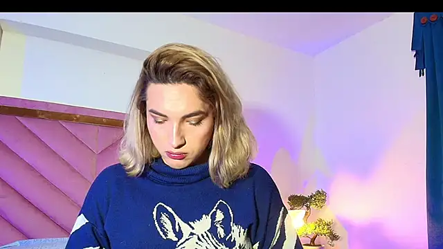 TomLondon  online show from September 10, 2025, 11:54 am