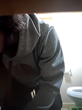 Lilsmokeshow017 online show from April 8, 2026, 10:48 am