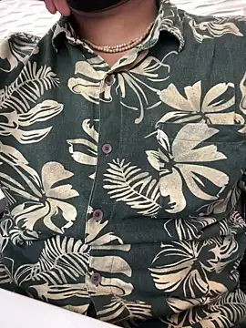 dick69lil online show from April 18, 2026, 7:01 am