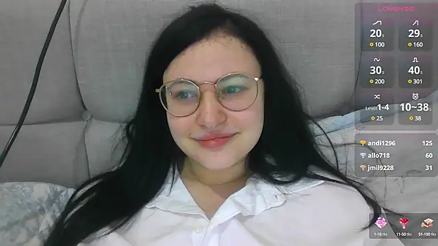 German Eva online show from January 28, 2025, 5:54 am