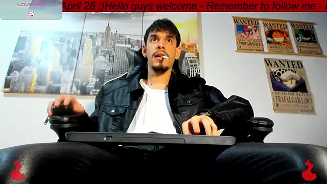 BRAYHAMBROWN online show from April 20, 2026, 11:39 pm