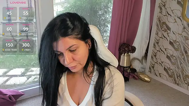 patriciakeys online show from October 1, 2025, 6:30 am