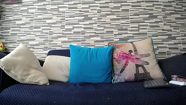 VioletaGomezCo online show from November 30, 2025, 3:16 pm