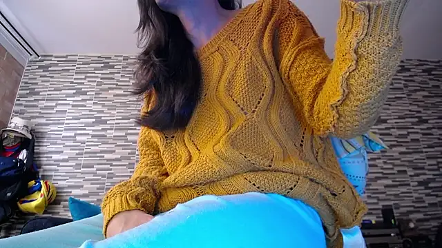 VioletaGomezCo online show from March 17, 2026, 2:09 pm