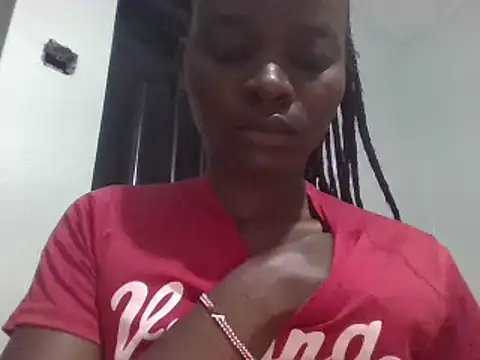 sweet love00 online show from February 8, 2025, 2:26 am