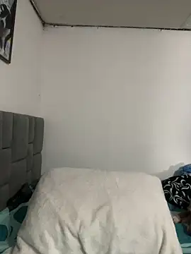 BrittanyDiaz online show from September 10, 2025, 5:57 pm