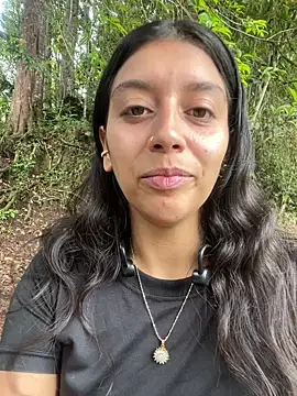 BrittanyDiaz online show from February 1, 2026, 6:06 pm