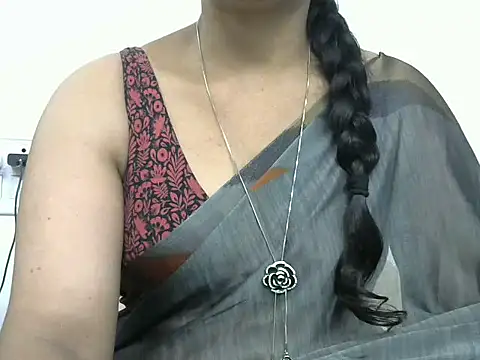 rashmika reddy online show from September 26, 2025, 5:33 am