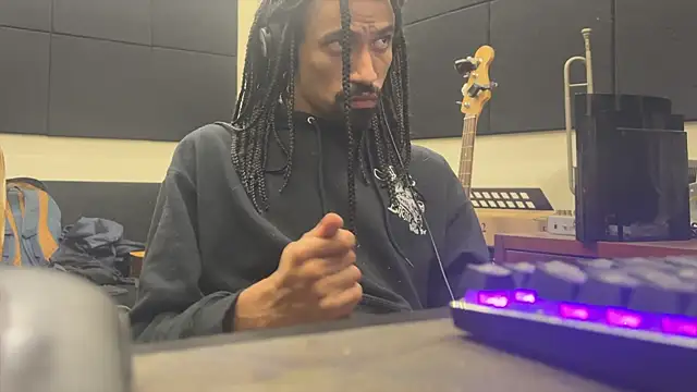 hotcamboy420 online show from November 16, 2025, 5:57 am