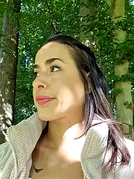 Snapshot of LydiaMaus96 chatting on September 12, 2025, 12:16 pm LydiaMaus96 online show from September 12, 2025, 12:16 pm