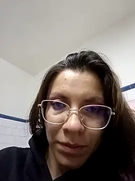 Snapshot of karlamorris_ chatting on December 24, 2024, 1:27 am karlamorris online show from December 24, 2024, 1:27 am