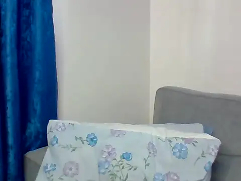  crystal princesss online show from September 17, 2025, 11:45 am