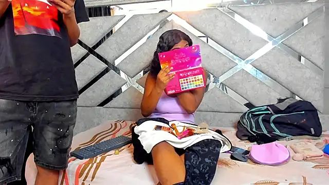 Snapshot of EvaxEmma chatting on March 19, 2025, 1:29 pm EvaxEmma online show from March 19, 2025, 1:29 pm