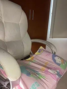 LynnSam  online show from December 1, 2024, 9:48 pm