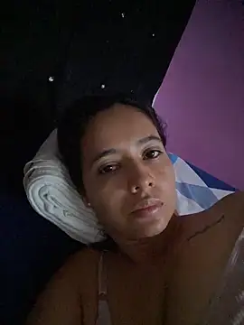 Snapshot of juliana_0796 chatting on May 6, 2026, 7:30 pm juliana 0796 online show from May 6, 2026, 7:30 pm