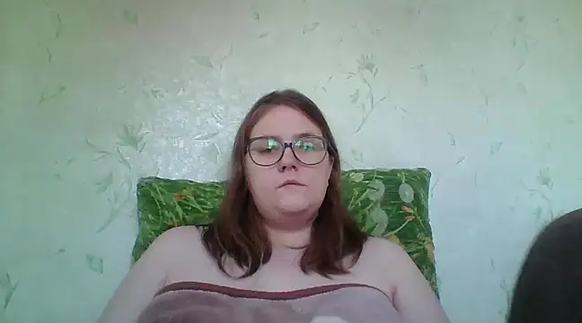 DesireMelissa online show from February 17, 2025, 8:41 am