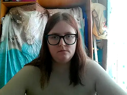 DesireMelissa online show from April 21, 2026, 6:52 am