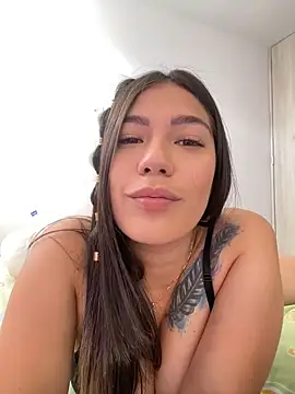 Latina vanessa online show from December 8, 2024, 8:47 pm