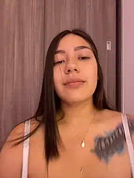 Latina vanessa online show from December 28, 2024, 4:30 am