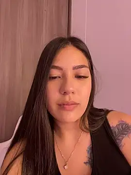 Latina vanessa online show from January 7, 2025, 11:03 pm