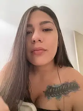 Latina vanessa online show from February 11, 2025, 10:18 pm