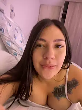Latina vanessa online show from February 26, 2025, 12:49 am