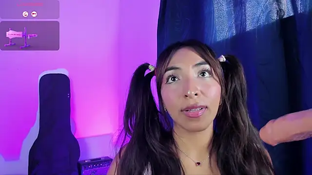 Leticia brownn1 online show from March 15, 2025, 2:12 pm