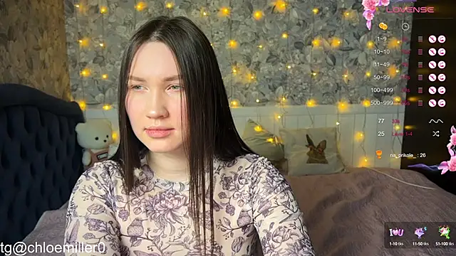 ChloeMillerMeow online show from February 11, 2025, 4:24 pm