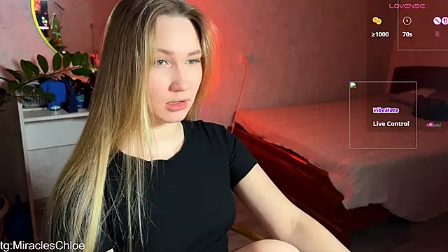Snapshot of ChloeMillerMeow chatting on April 25, 2026, 8:17 pm ChloeMillerMeow online show from April 25, 2026, 8:17 pm