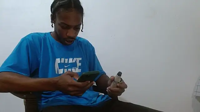 Larry-n-clouds online show from February 16, 2026, 4:03 pm