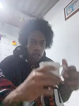 Larry-n-clouds online show from March 31, 2026, 4:02 am