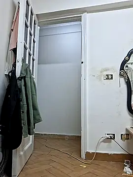 Rozittaa online show from November 2, 2025, 4:53 pm