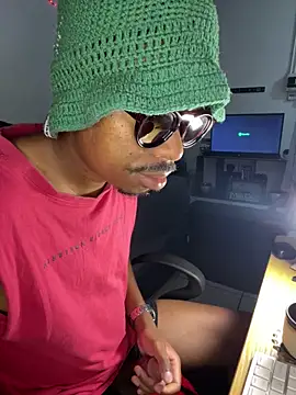 JaroDawg47 online show from April 13, 2026, 6:41 am