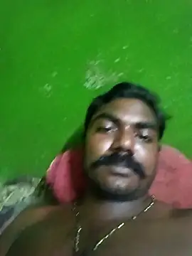 Snapshot of TamizhanKishwin7 chatting on October 18, 2025, 8:42 pm TamizhanKishwin7 online show from October 18, 2025, 8:42 pm