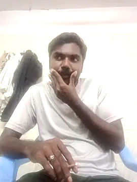 Snapshot of TamizhanKishwin7 chatting on October 25, 2025, 10:56 am TamizhanKishwin7 online show from October 25, 2025, 10:56 am