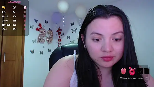 Sarahros1 online show from December 9, 2024, 11:56 pm