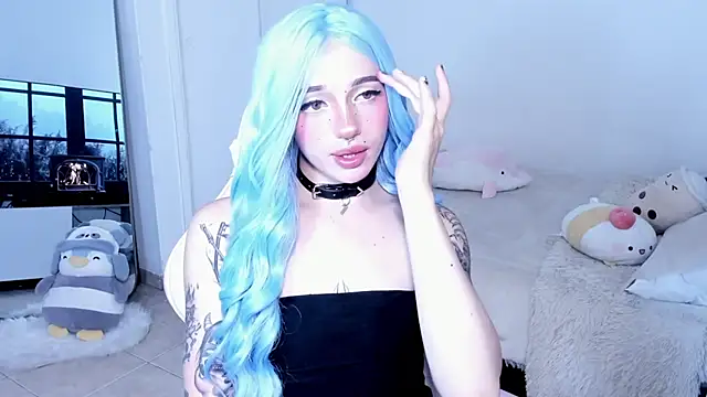 Snapshot of KloeKing__ chatting on October 8, 2025, 3:31 pm KloeKing   online show from October 8, 2025, 3:31 pm